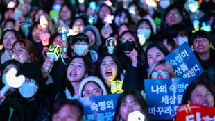 L&iacute;der de oposici&oacute;n de Corea del Sur insta a la Corte Constitucional a confirmar la destituci&oacute;n del presidente