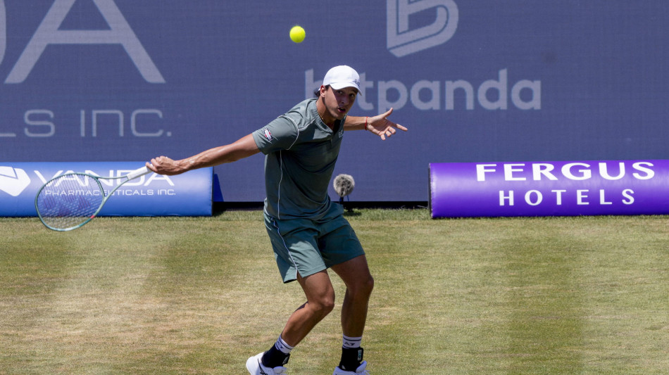 Wimbledon: Darderi subito fuori, vince Quinn in tre set