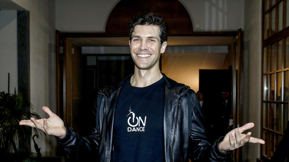 A Roberto Bolle titolo di "Chevalier des Arts et des Lettres"