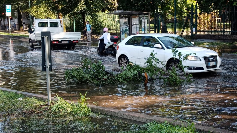 Maltempo, il Lambro &egrave; esondato nel Parco di Monza
