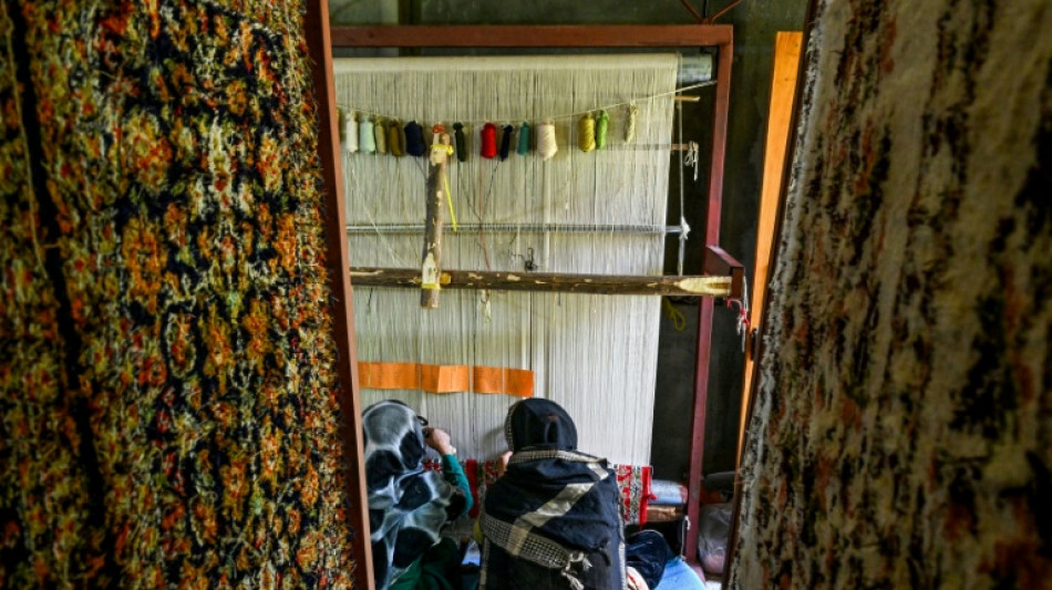 Inde: les ventes des c&eacute;l&egrave;bres tapis du Cachemire s'effilochent