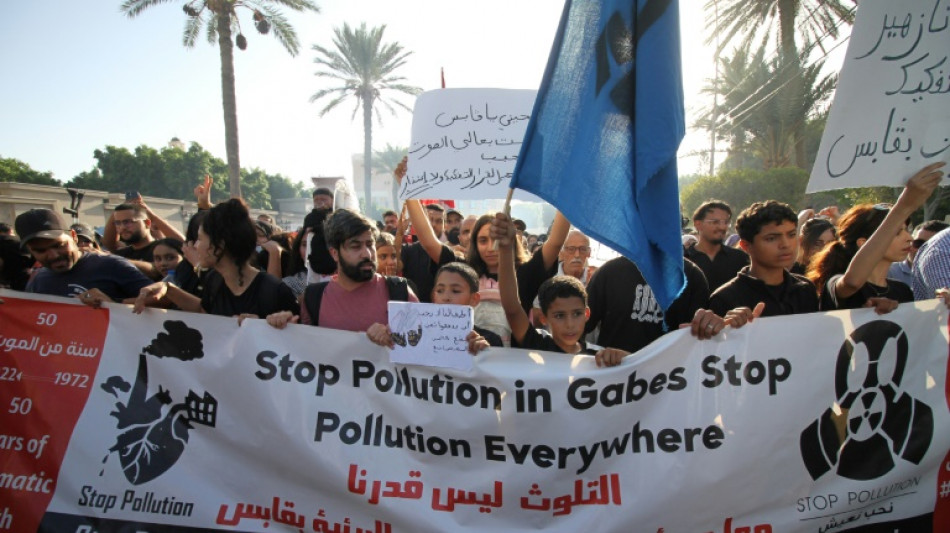 "Un venin mortel": en Tunisie, une ville asphyxiée par un complexe chimique "délabré"