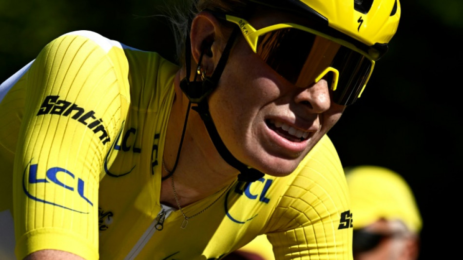 Tour de France: Vollering chute et c&egrave;de le maillot &agrave; Niewiadoma