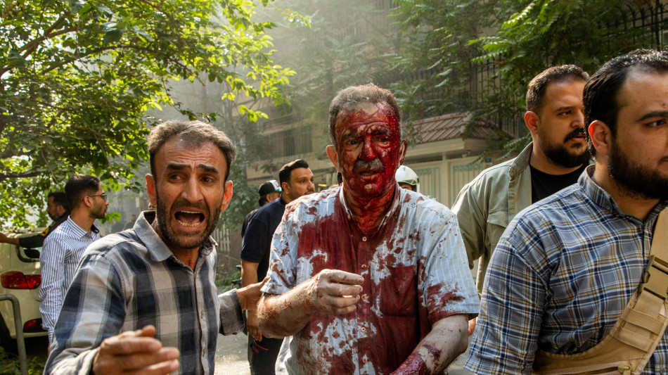 Iran, '1.800 feriti per gli attacchi di Israele'