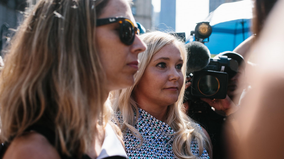 Si &egrave; suicidata Virginia Giuffre, accusatrice di Epstein e Andrea