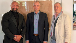 Alex Bodi ve Prof. Dr. Stefan Haupt, Romanya&rsquo;daki efsanevi sanat koleksiyonu i&ccedil;in işbirliği anlaşması imzaladı